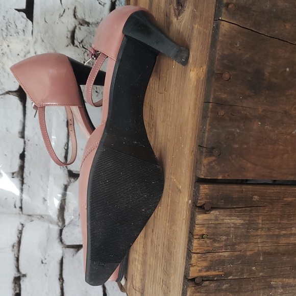 Pink pumps - Picture 4 of 4